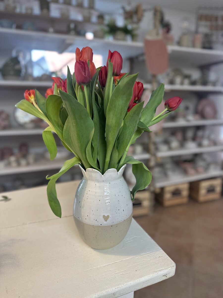 Instagram – MERVAL Ceramic